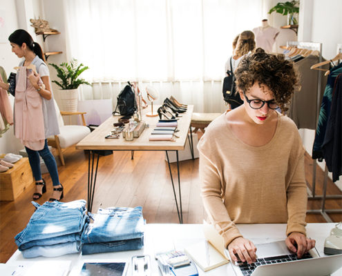 Curso de Hobetuz sobre Administración en pequeños negocios